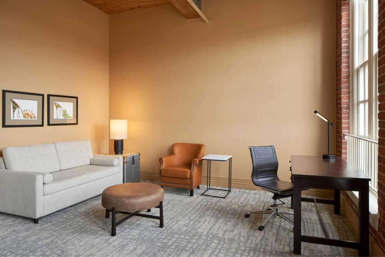 Craddock Terry Hotel, Lynchburg, a Tribute Portfolio Hotel Esterno foto